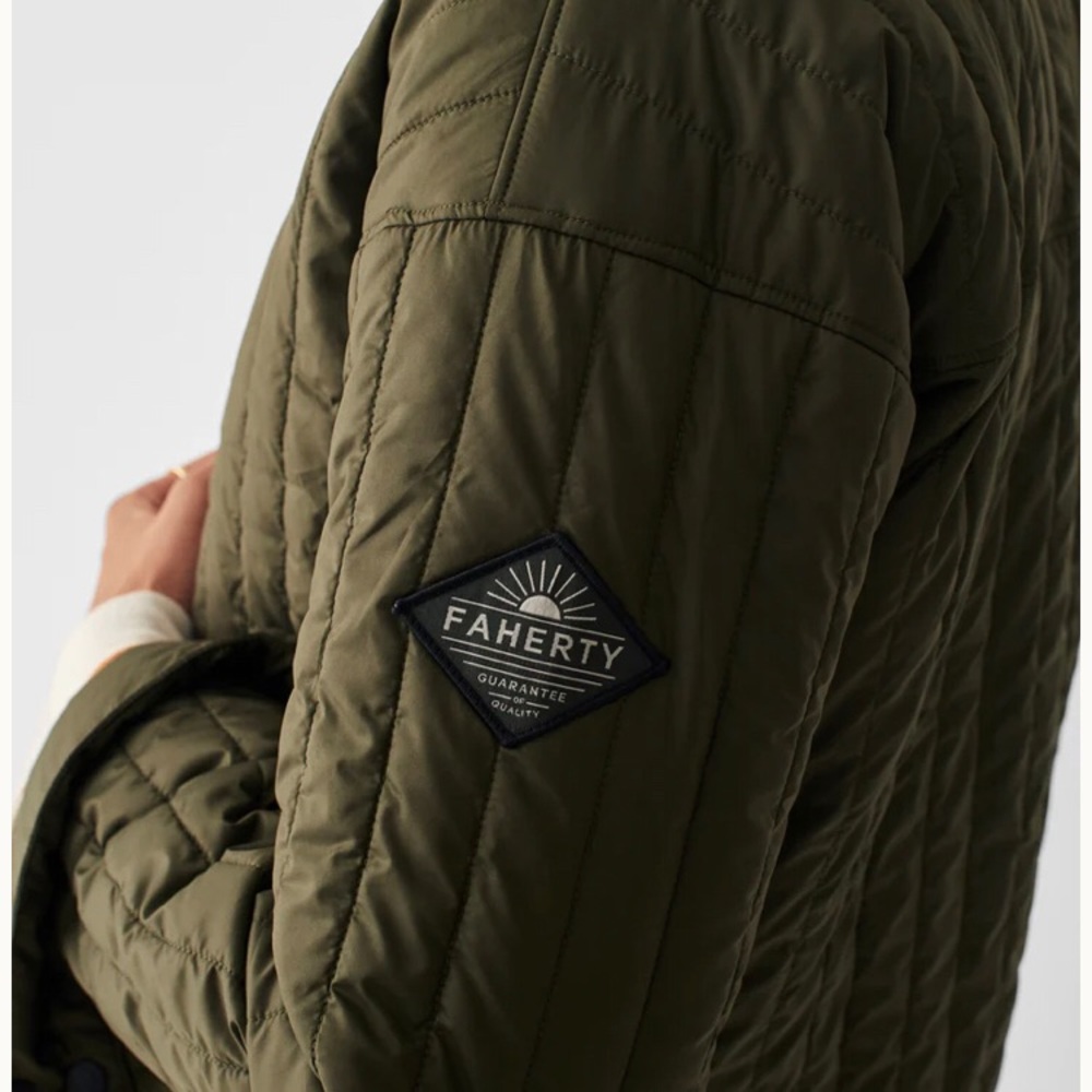 Faherty Atmosphere Jacket NWOT. Beautiful! Size S never worn. Tag is missing - Picture 6 of 8